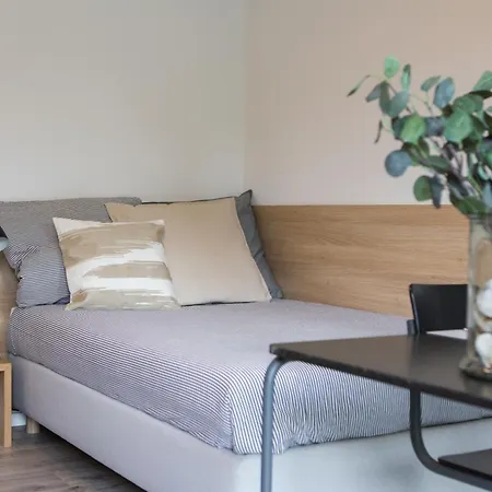 & Coliving Aparthotel Bremen
